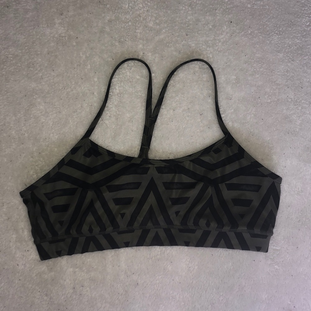 lulu lemon sports bra